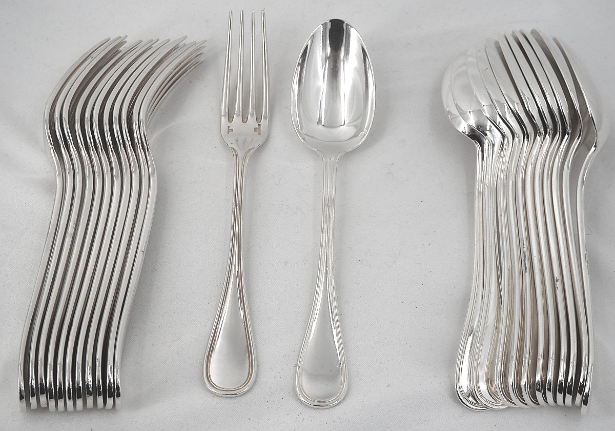 Christofle modèle Albi, 12 couverts de table, métal argenté, 24 pièces, excellent état.