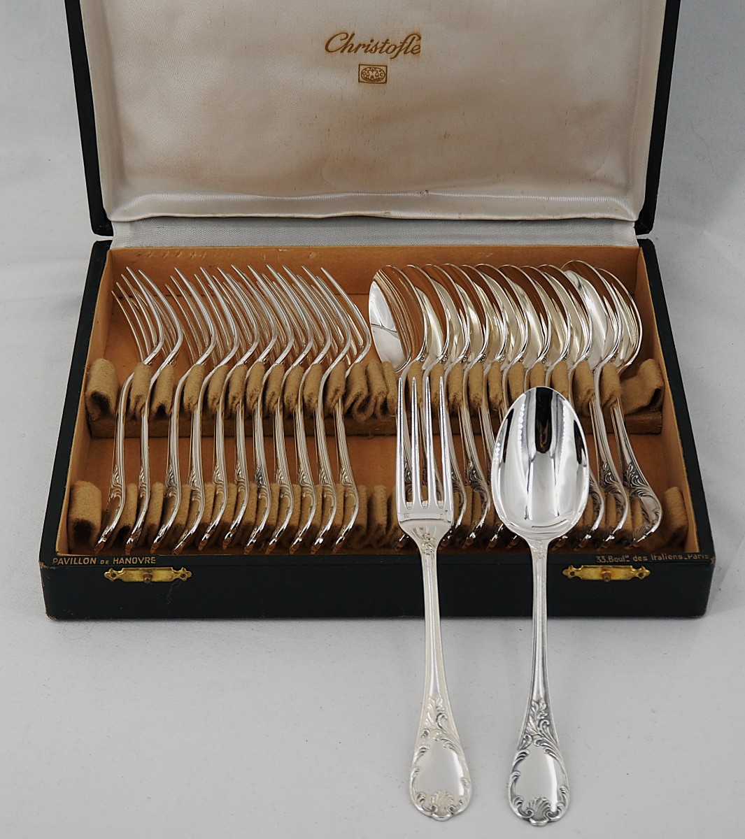 Christofle Marly Model, 12 Pieces Of Dessert Flatware, 24 Pieces, Silver-plated, 17 Cm.