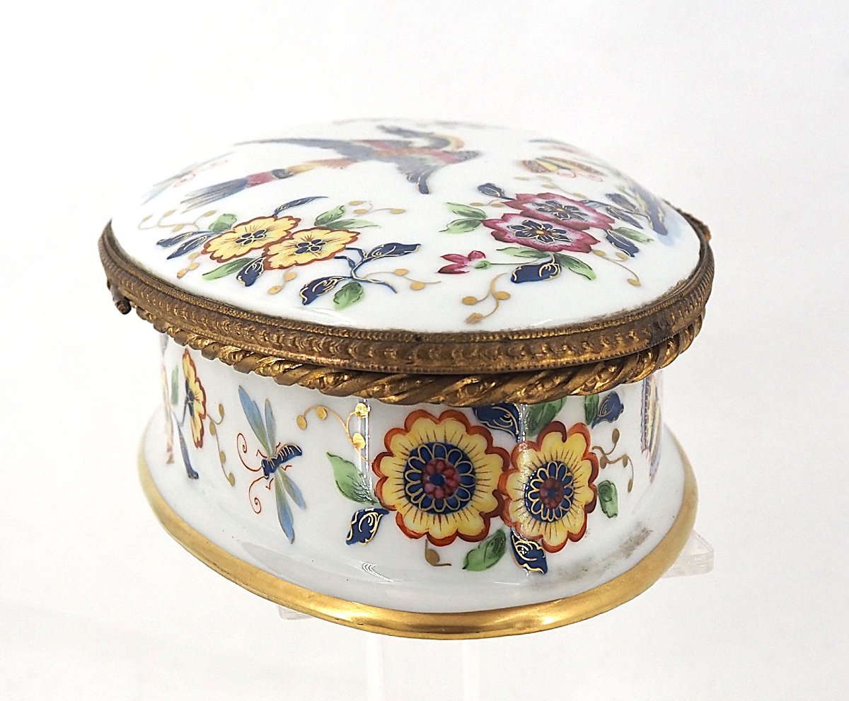Le Tallec In Paris, Porcelain Bonbonnière, Signed, In Excellent Condition.-photo-3