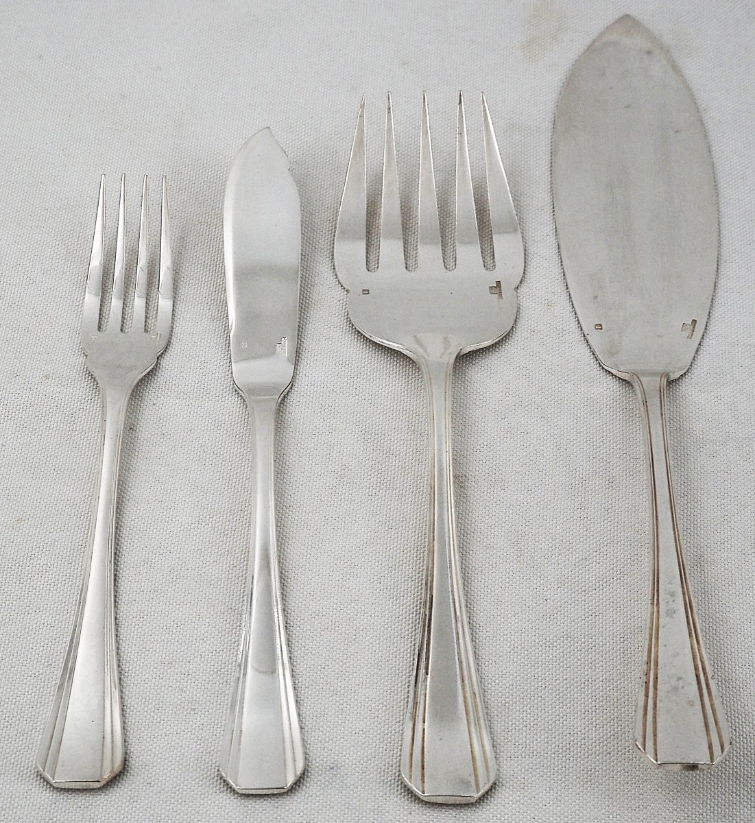 Christofle Boréal Art Déco 12 Fish Cutlery Sets + Serving Set, 26 Pieces, Silver-plated Metal-photo-3