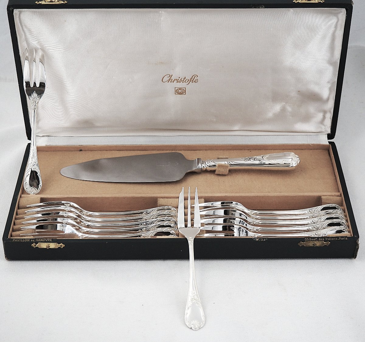Christofle modèle  Marly, service à gâteaux : 12 fourchettes + pelle coupante à servir.
