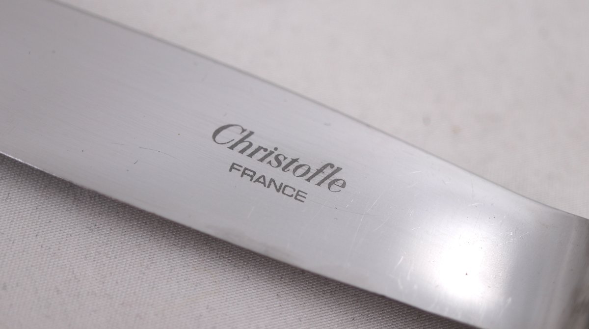 Christofle modèle Baguette, 12 couteaux de table en métal argenté, en parfait état.-photo-4