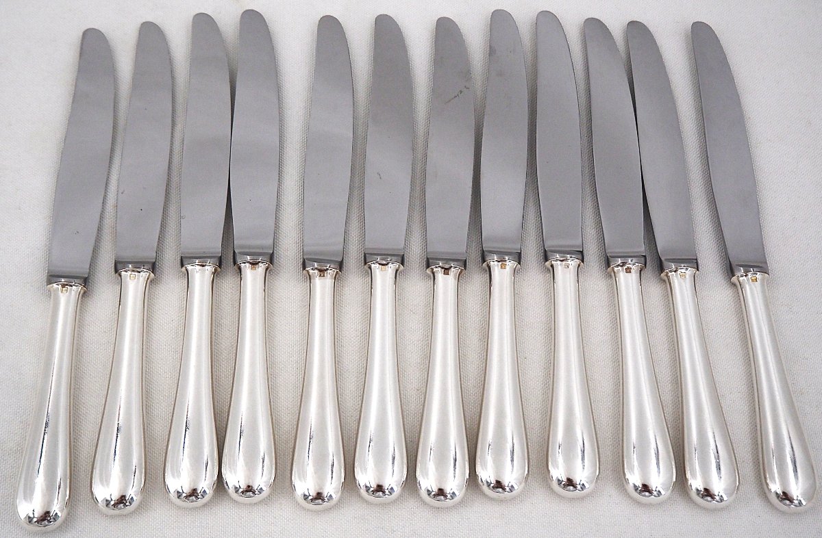 Christofle modèle Baguette, 12 couteaux de table en métal argenté, en parfait état.-photo-5