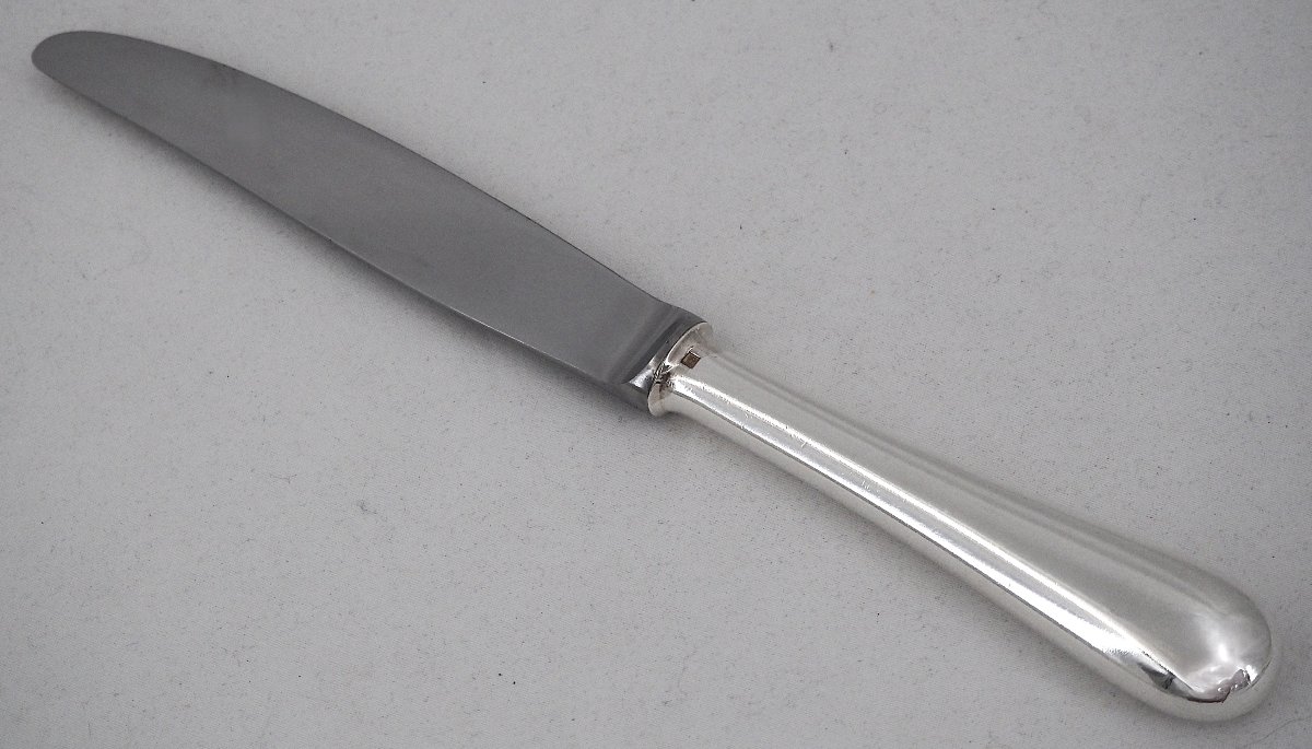 Christofle modèle Baguette, 12 couteaux de table en métal argenté, en parfait état.-photo-6