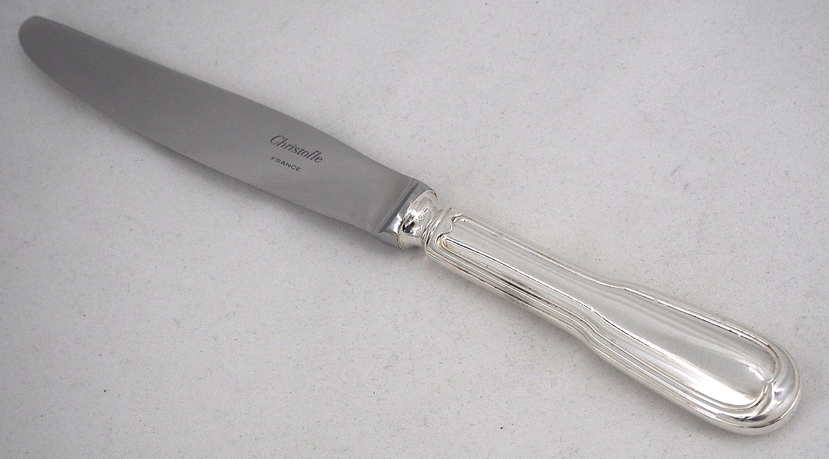 Christofle modèle Chinon, 10 couteaux de table, dont 9 intacts sous blisters scellés.-photo-1