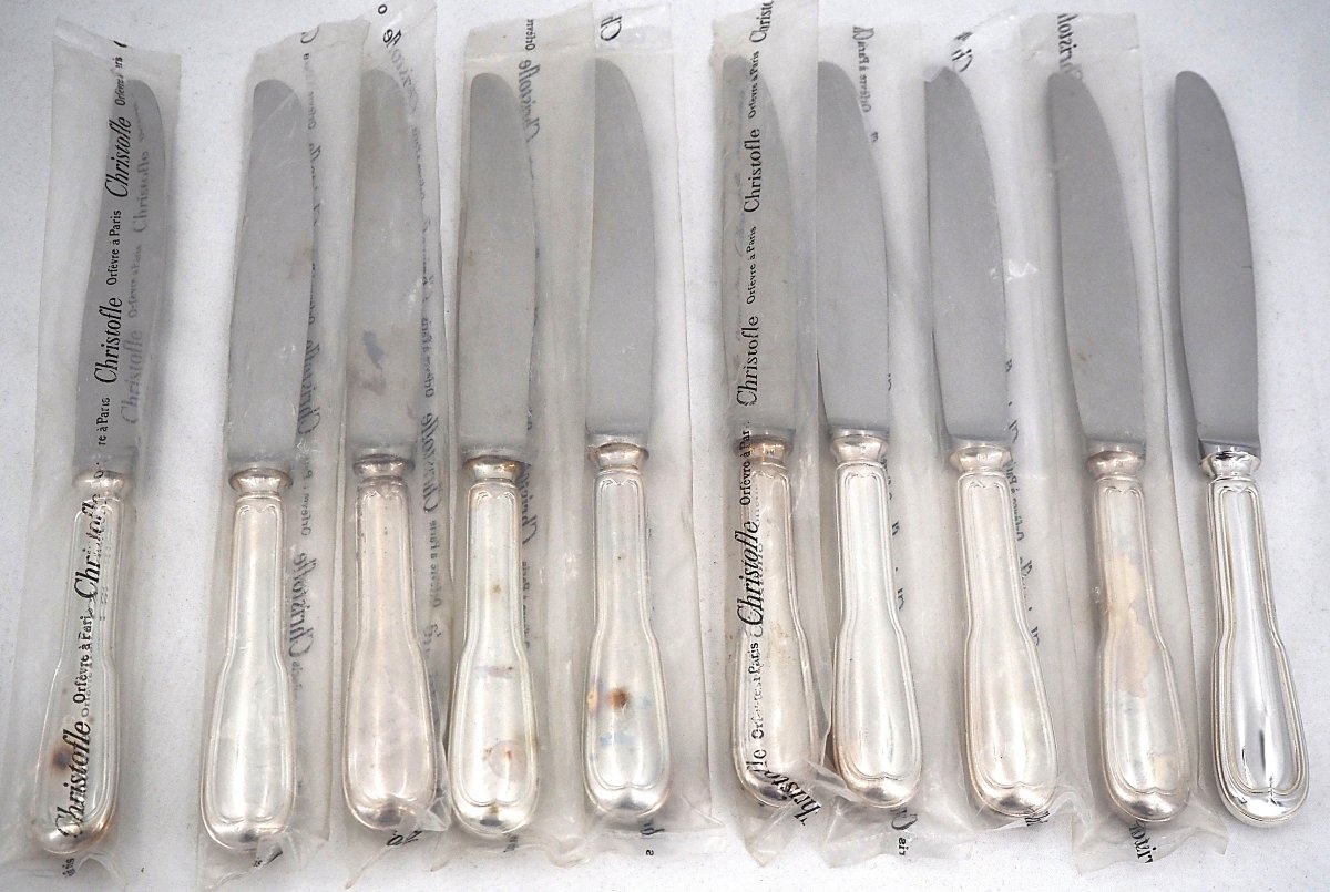Christofle modèle Chinon, 10 couteaux de table, dont 9 intacts sous blisters scellés.-photo-2