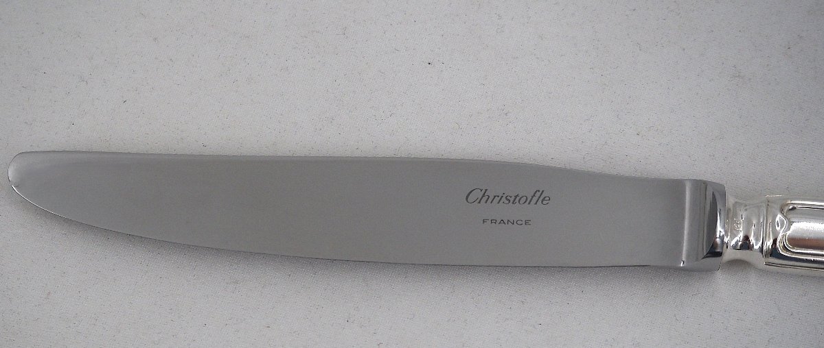 Christofle modèle Chinon, 10 couteaux de table, dont 9 intacts sous blisters scellés.-photo-3