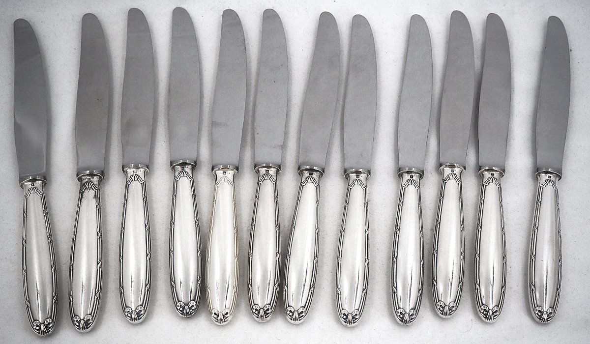 Christofle modèle Rubans, 12 couteaux de table en métal argenté, excellent état.-photo-3