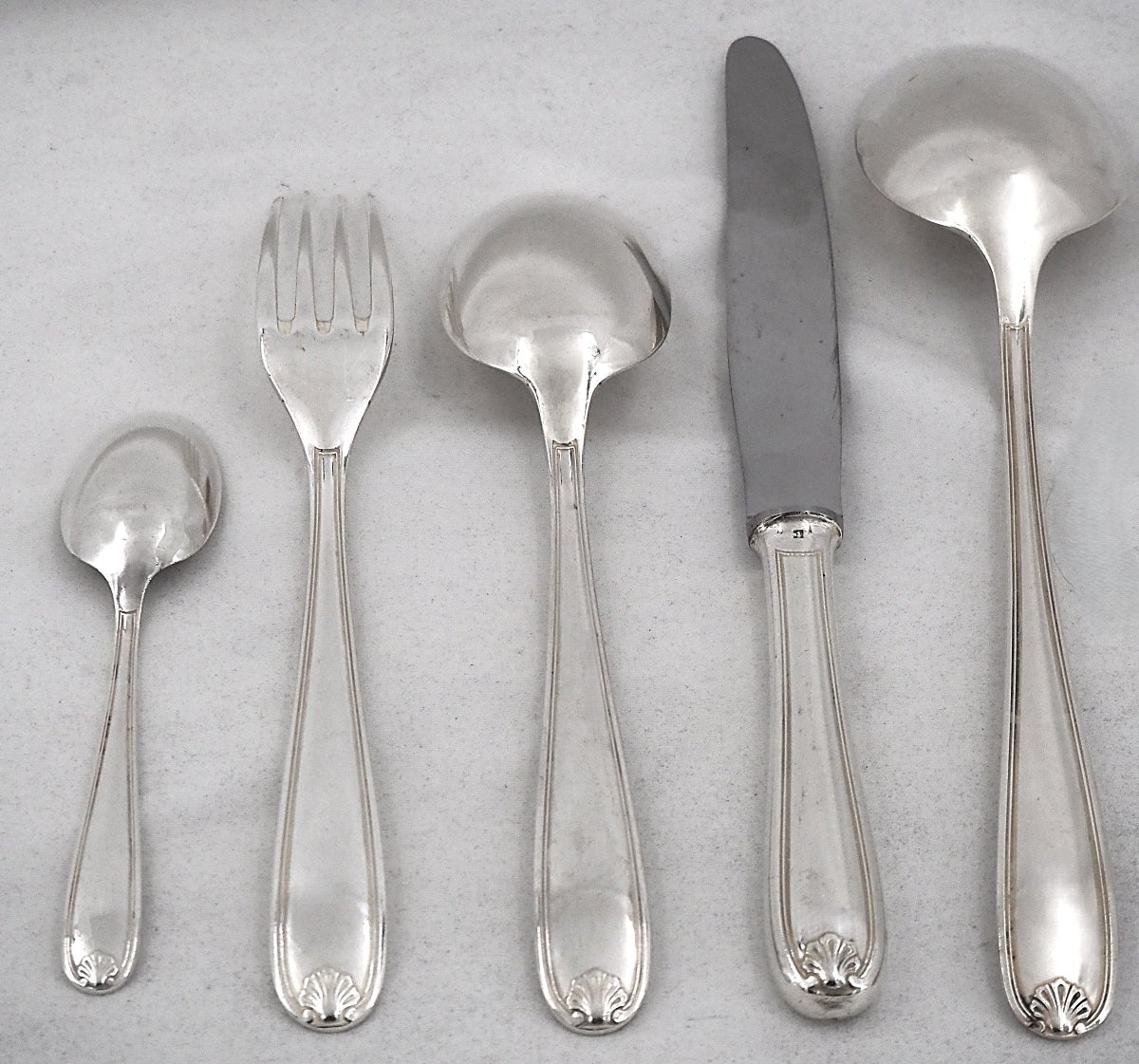 Christofle Marot Pattern, 32-piece Flatware Set For 8 People, Including Knives, Silver-plated.-photo-4