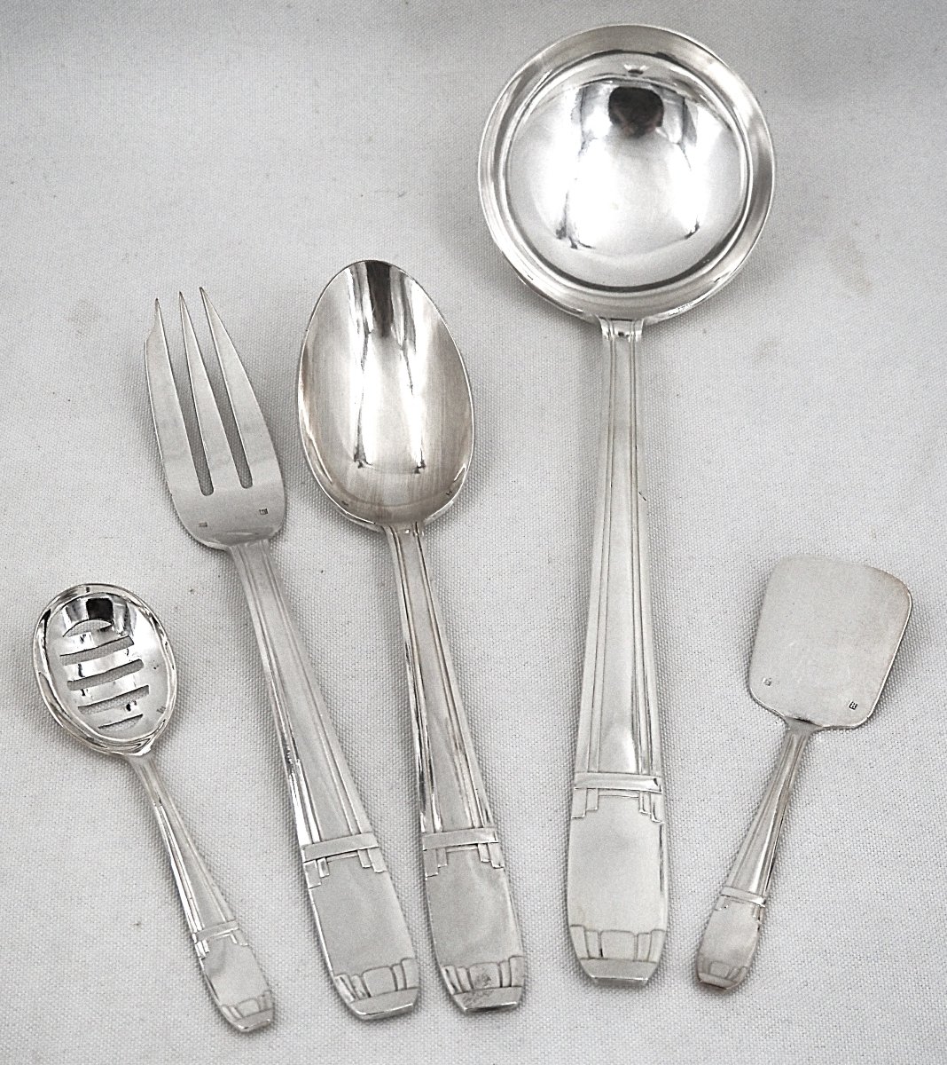 Ménagère set Art Déco de 79 pièces, couteaux,  métal argenté, excellent état.-photo-1