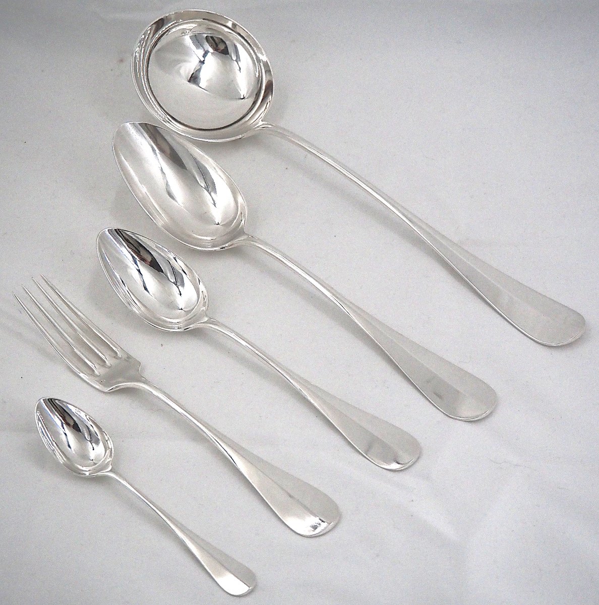 Christofle modèle Baguette, Fidélio ancien, ménagère set 38 pièces en métal argenté.-photo-3