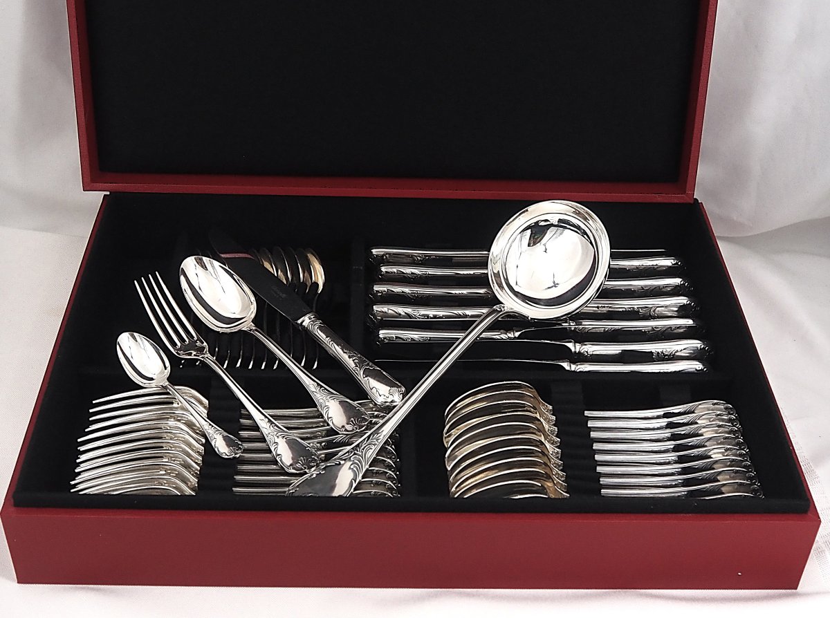Christofle modèle Marly, ménagère set 49 pièces, couteaux, métal argenté, excellent état.