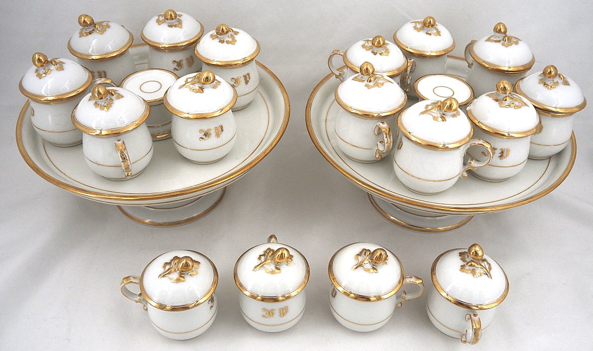 18 Parisian Porcelain Cream Jars, 19th Century, On 2 Original Display Stands, In Excellent Condition.-photo-4