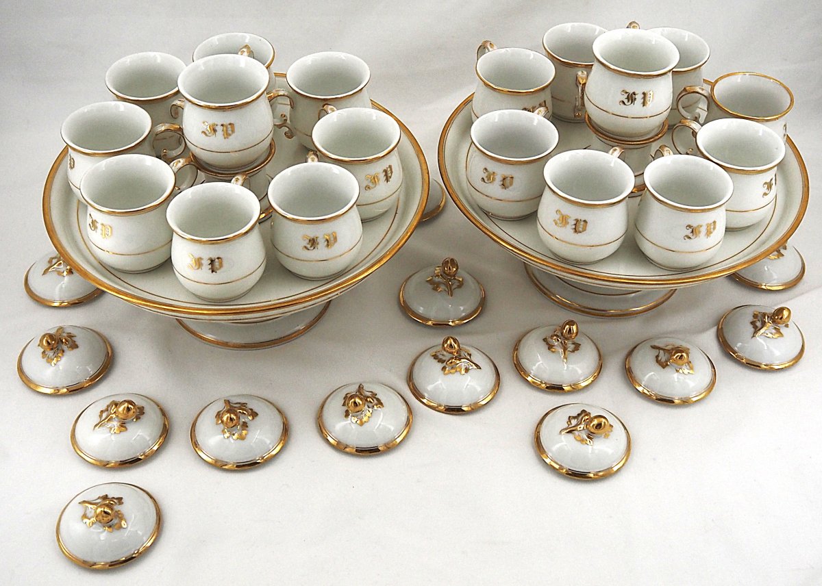 18 Parisian Porcelain Cream Jars, 19th Century, On 2 Original Display Stands, In Excellent Condition.-photo-2