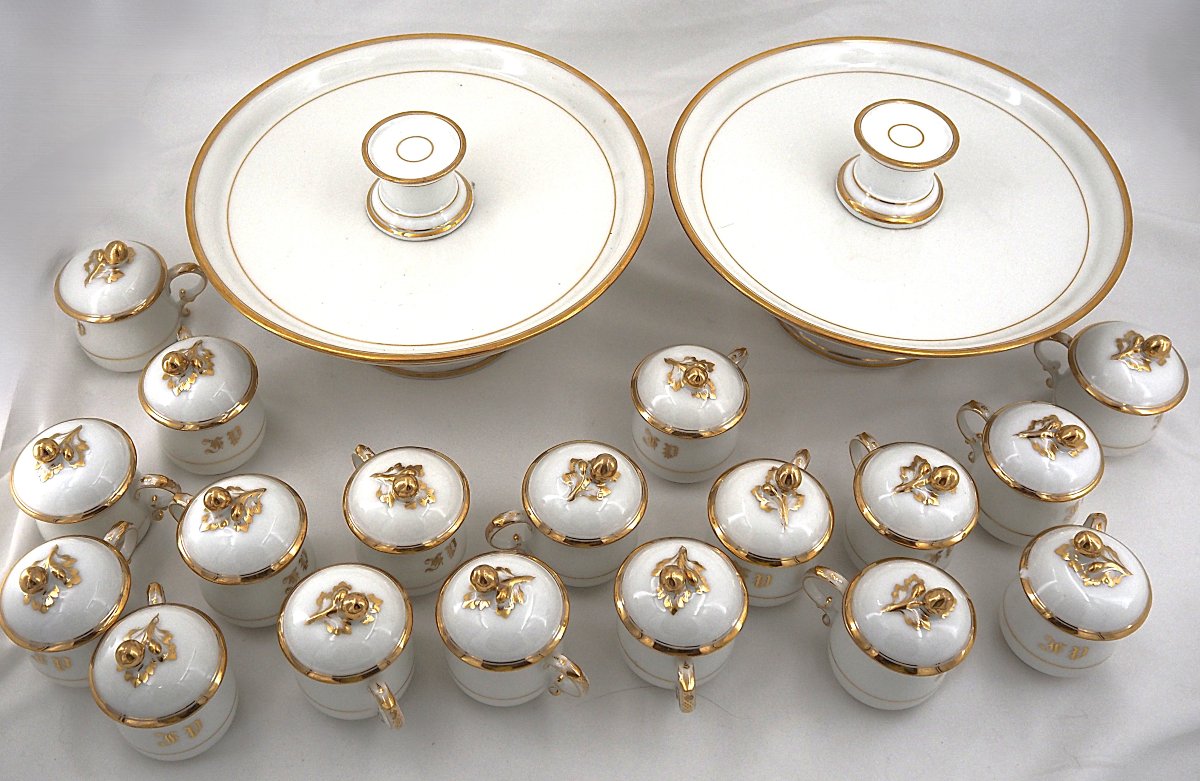 18 Parisian Porcelain Cream Jars, 19th Century, On 2 Original Display Stands, In Excellent Condition.-photo-5