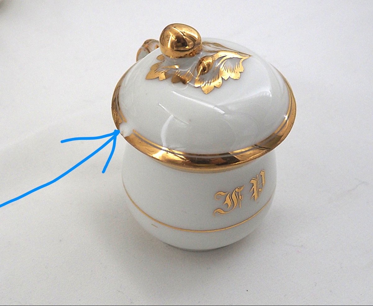 18 Parisian Porcelain Cream Jars, 19th Century, On 2 Original Display Stands, In Excellent Condition.-photo-8