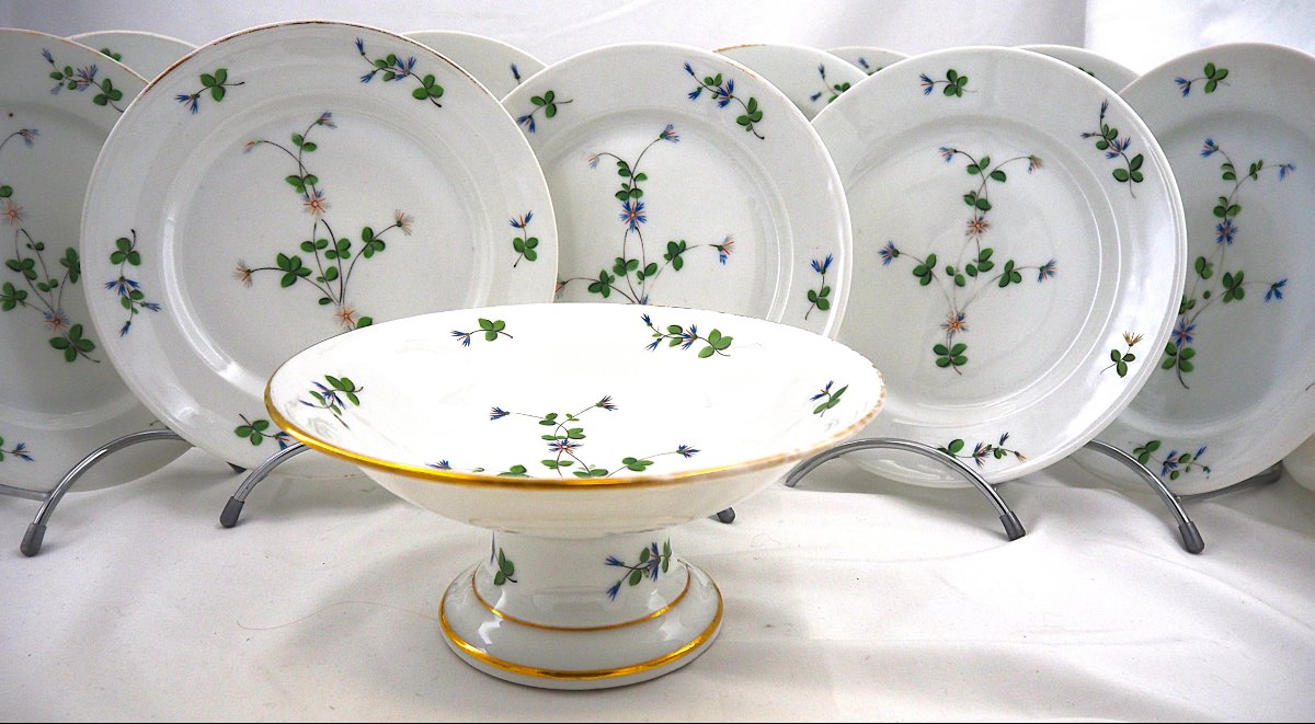 Porcelaine de Paris, XIXe, décor au bardeau, 12 assiettes à dessert + coupe.-photo-2