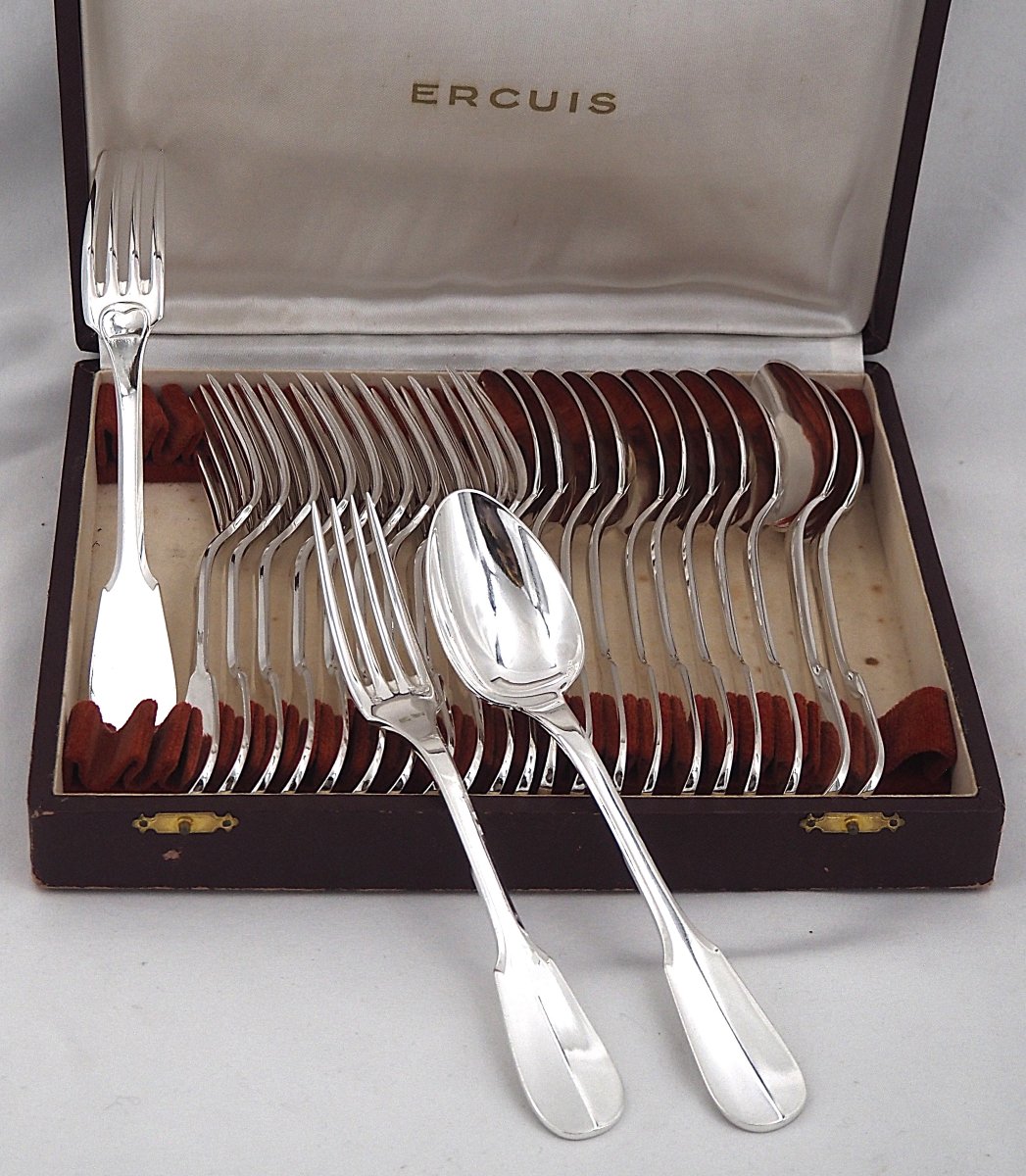 Ercuis modèle Uniplat, Valois, 12 couverts à entremets, dessert, 24 pièces, 18 cm.