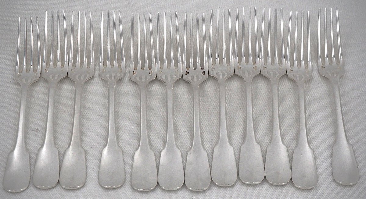 Christofle modèle Cluny, 12 fourchettes à entremets, dessert, 17 cm, métal argenté.-photo-2