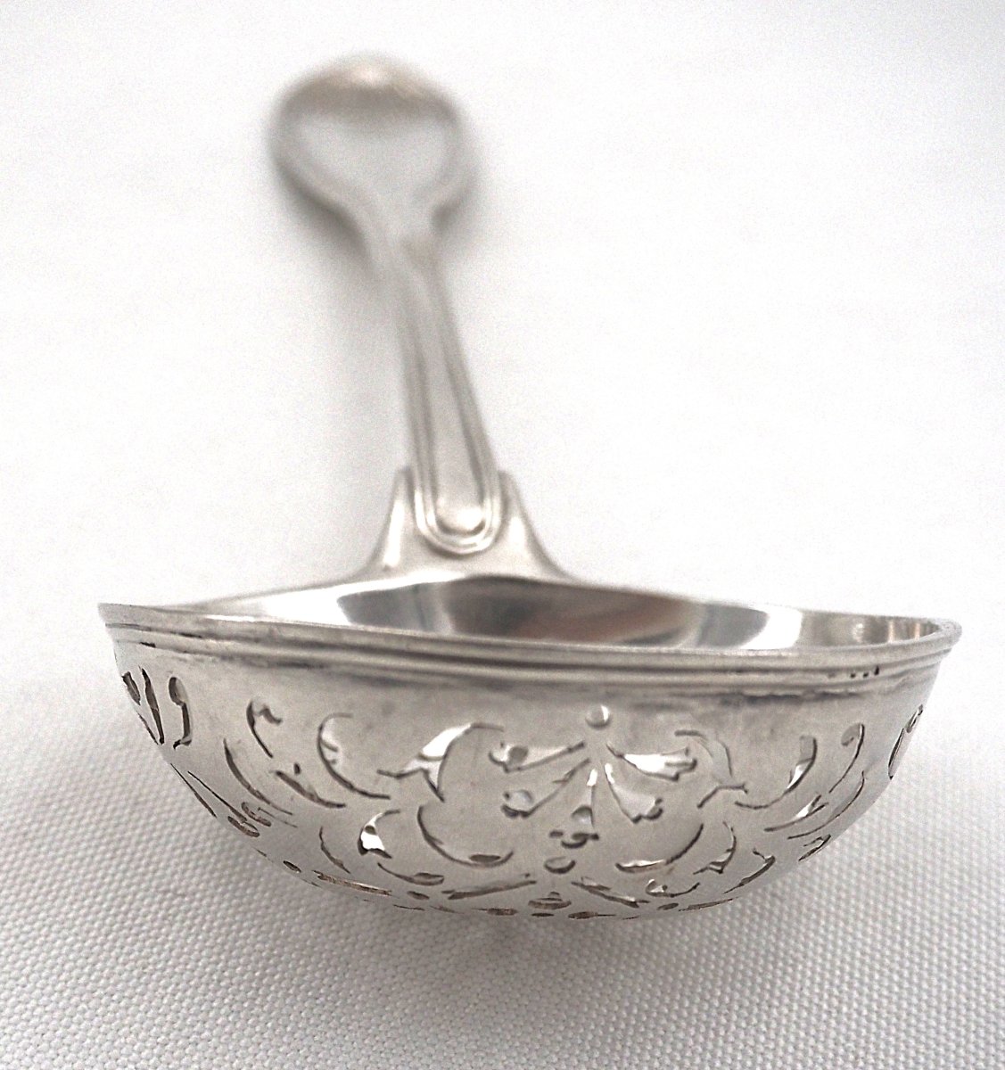 18th-century Solid Silver Sprinkling Spoon, 23 Cm, Coquille Pattern, 106 G.-photo-1