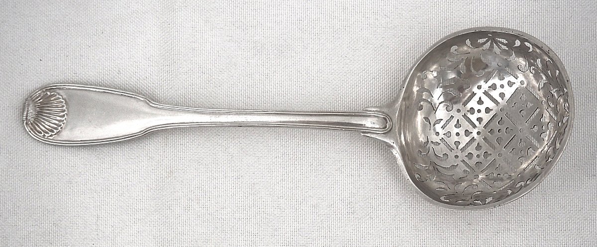18th-century Solid Silver Sprinkling Spoon, 23 Cm, Coquille Pattern, 106 G.-photo-2