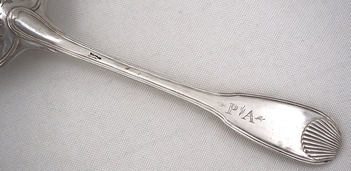 18th-century Solid Silver Sprinkling Spoon, 23 Cm, Coquille Pattern, 106 G.-photo-4