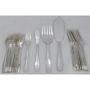 Christofle Atlas Model, 12 Fish Cutlery + Service Cutlery, 26 Pieces, Excellent Condition.