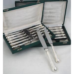 ATO, modèle Filet violon en métal argenté, 12 couteaux table + 12 à fromage.