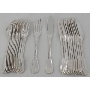 Christofle Vendôme Model, Arcantia, Shell, 12 Fish Cutlery Sets, 24 Pieces, Silver Plated Metal.