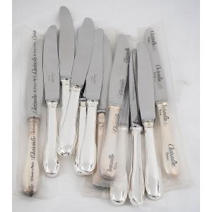 Christofle Cluny, Uniplat, 12 Table Knives In Perfect Condition, Including 4 In Sealed Blisters.