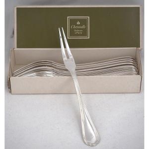 Christofle modèle Spatours, 12 fourchettes à escargots, crustacés, métal argenté, 17 cm.