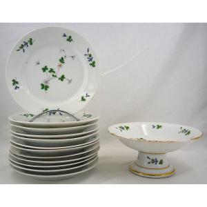 Paris Porcelain, 19th Century, "bardeau" Design, 12 Dessert Plates + Bowl.
