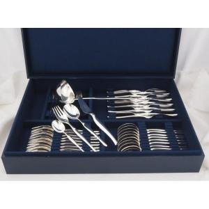 Christofle modèle Duo, ménagère set 49 pièces, couteaux, Design Tapio Wirkkala, métal argenté.