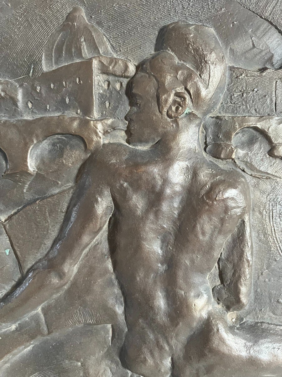 Bas-relief rond en bronze femme au bord du Tibre -photo-3