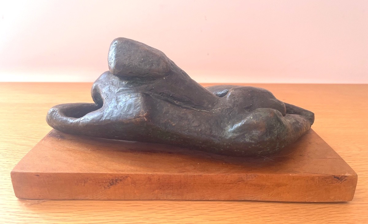 Modernist Bronze Sculpture - Reclining Nude-photo-2