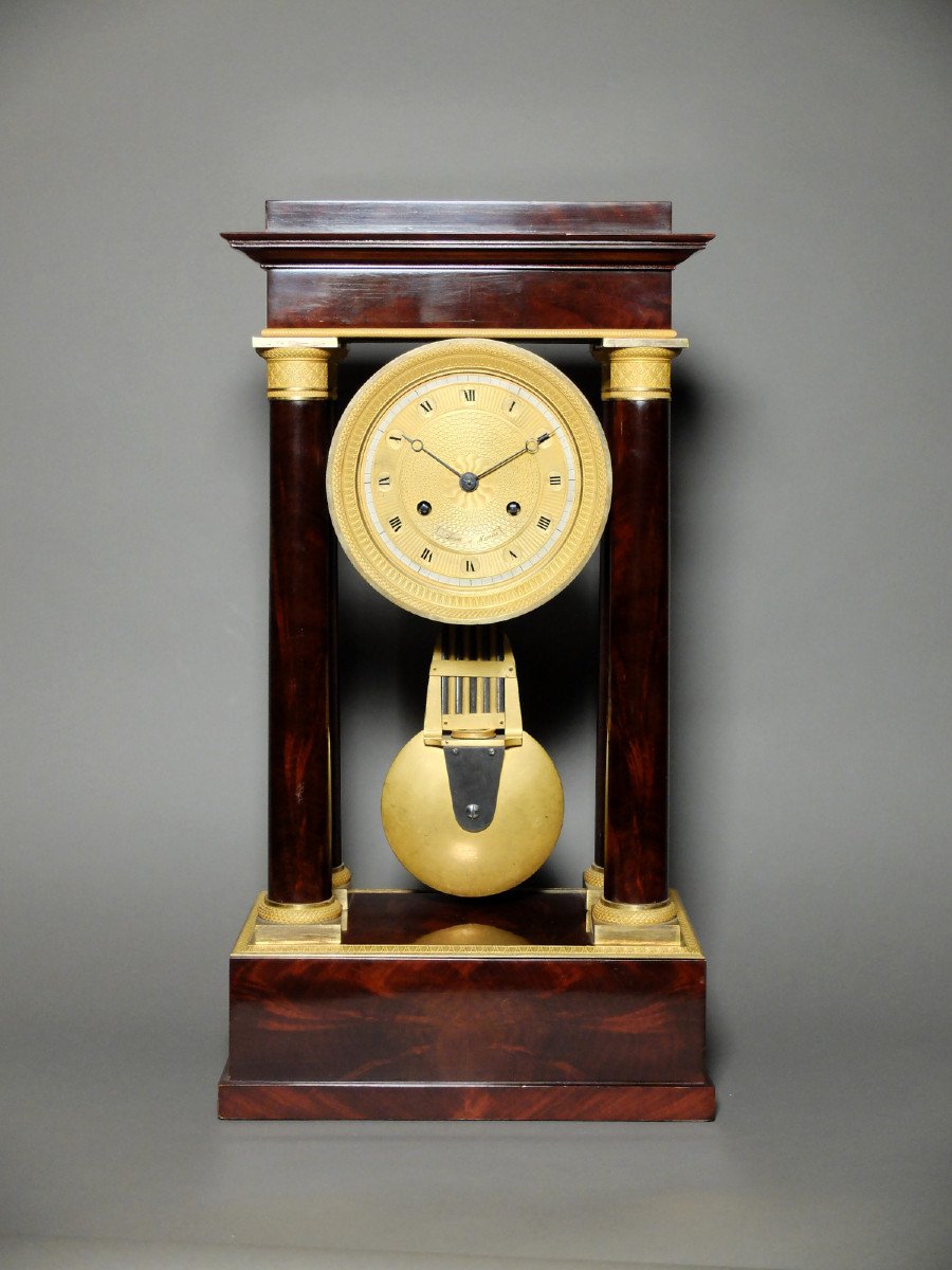 Empire Regulator Clock In Mahogany - Early 19th Century