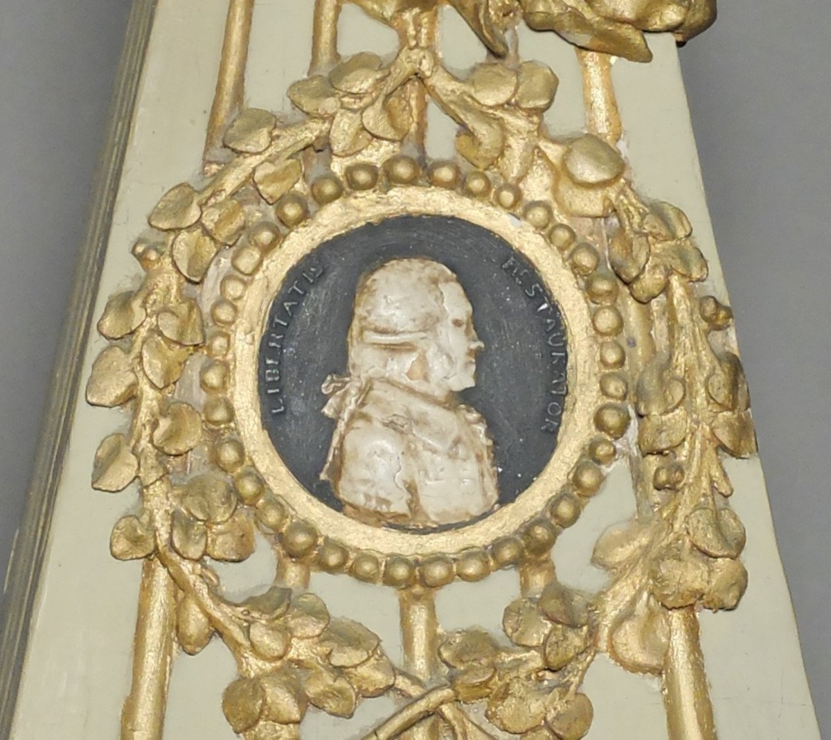 Importante pendule au profil de Lafayette d'époque Louis XVI-photo-4