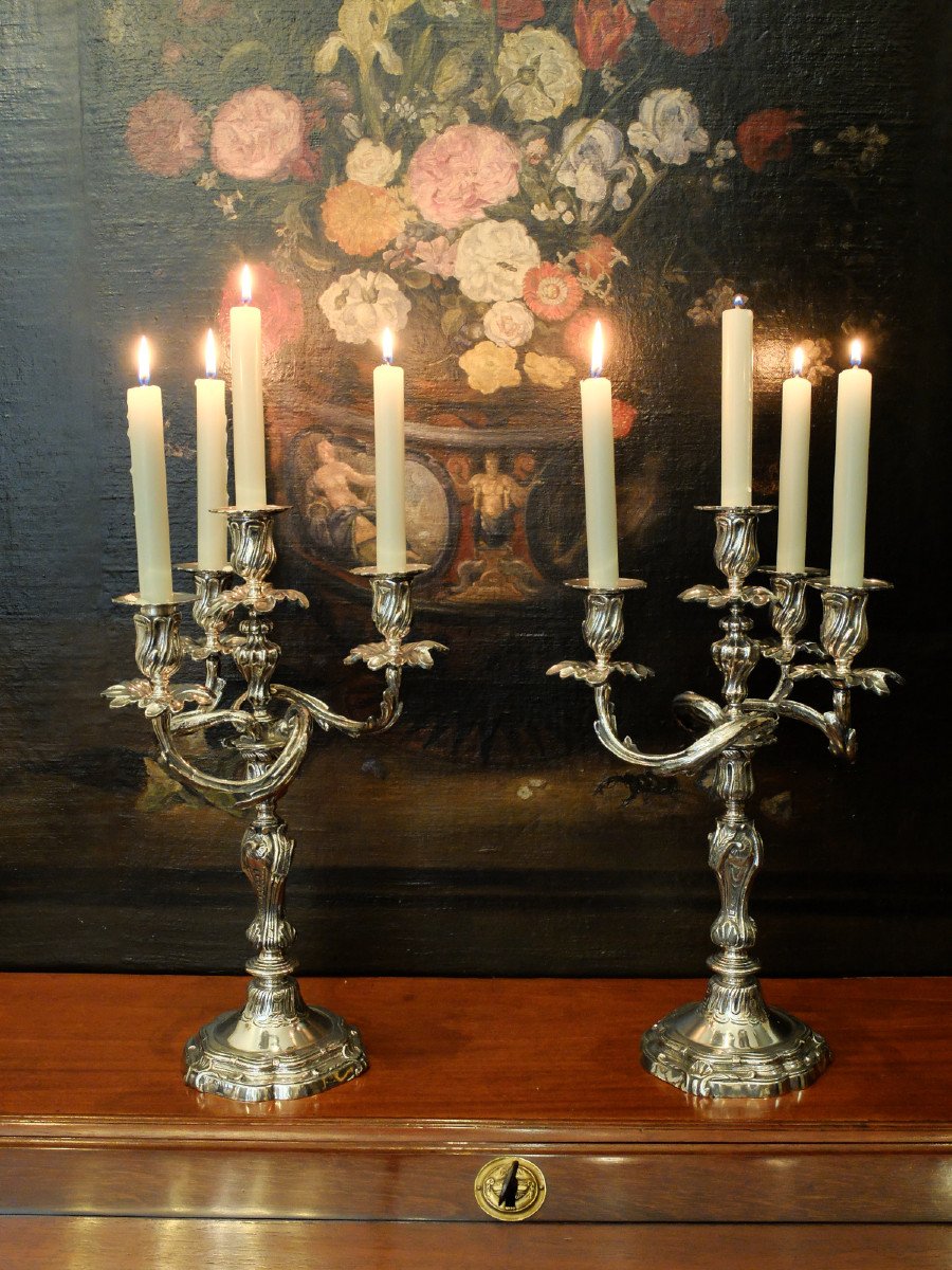 Paire de candélabres rocailles -  XIXème siècle