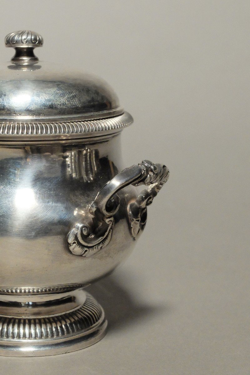 Sucrier en argent massif, XVIIIème siècle