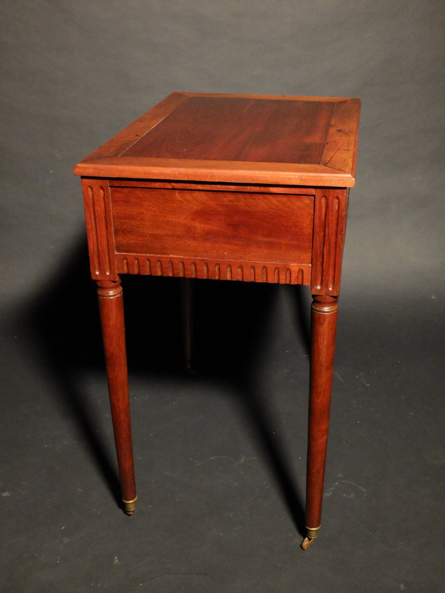 Table à écrire ou table d'appoint en acajou d'époque Louis XVI-photo-3