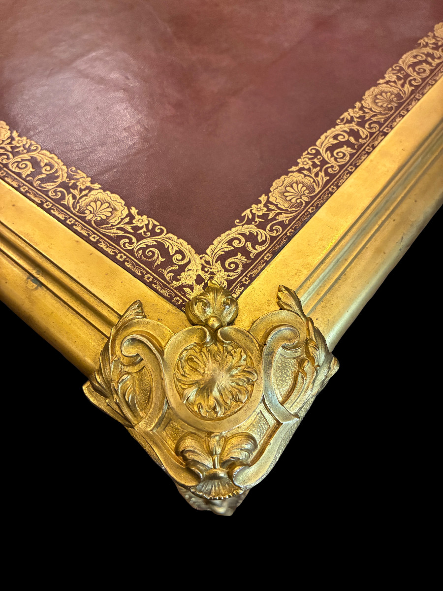 Bureau plat aux espagnolettes d'après Charles Cressent - fin du XIXème siècle-photo-4