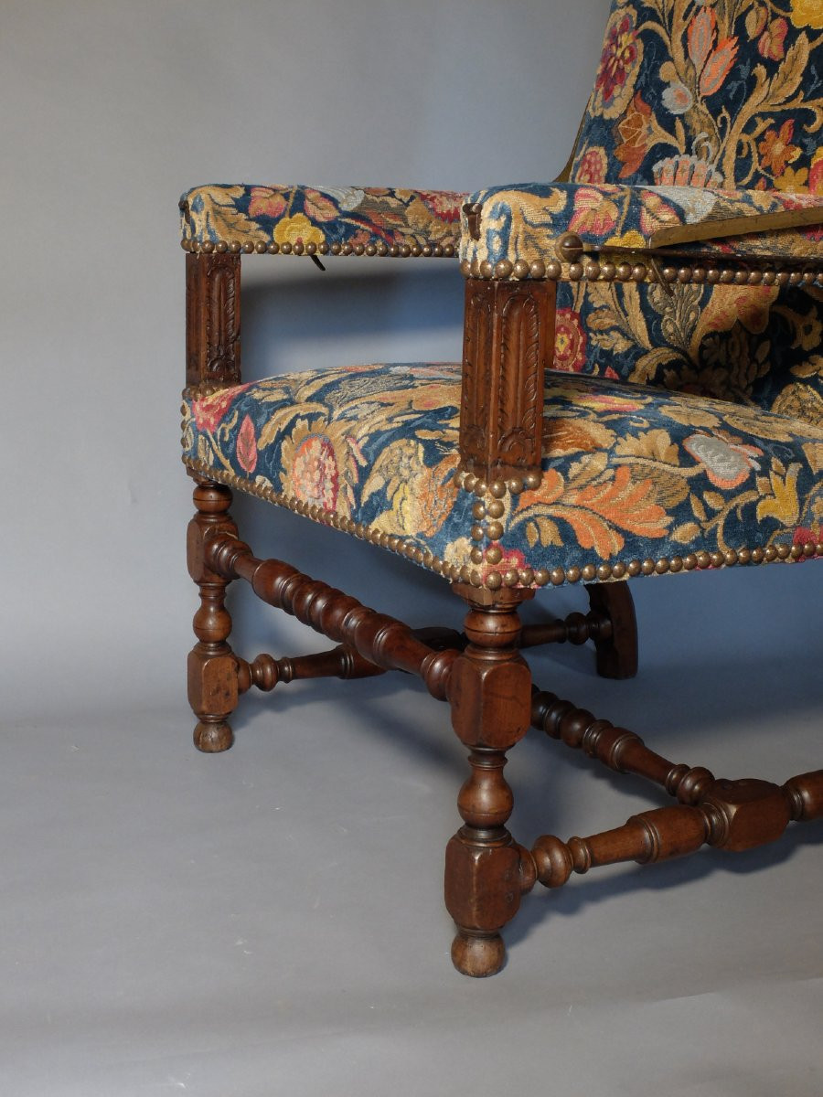 Louis XIII Period Rack And Pinion Armchair-photo-4