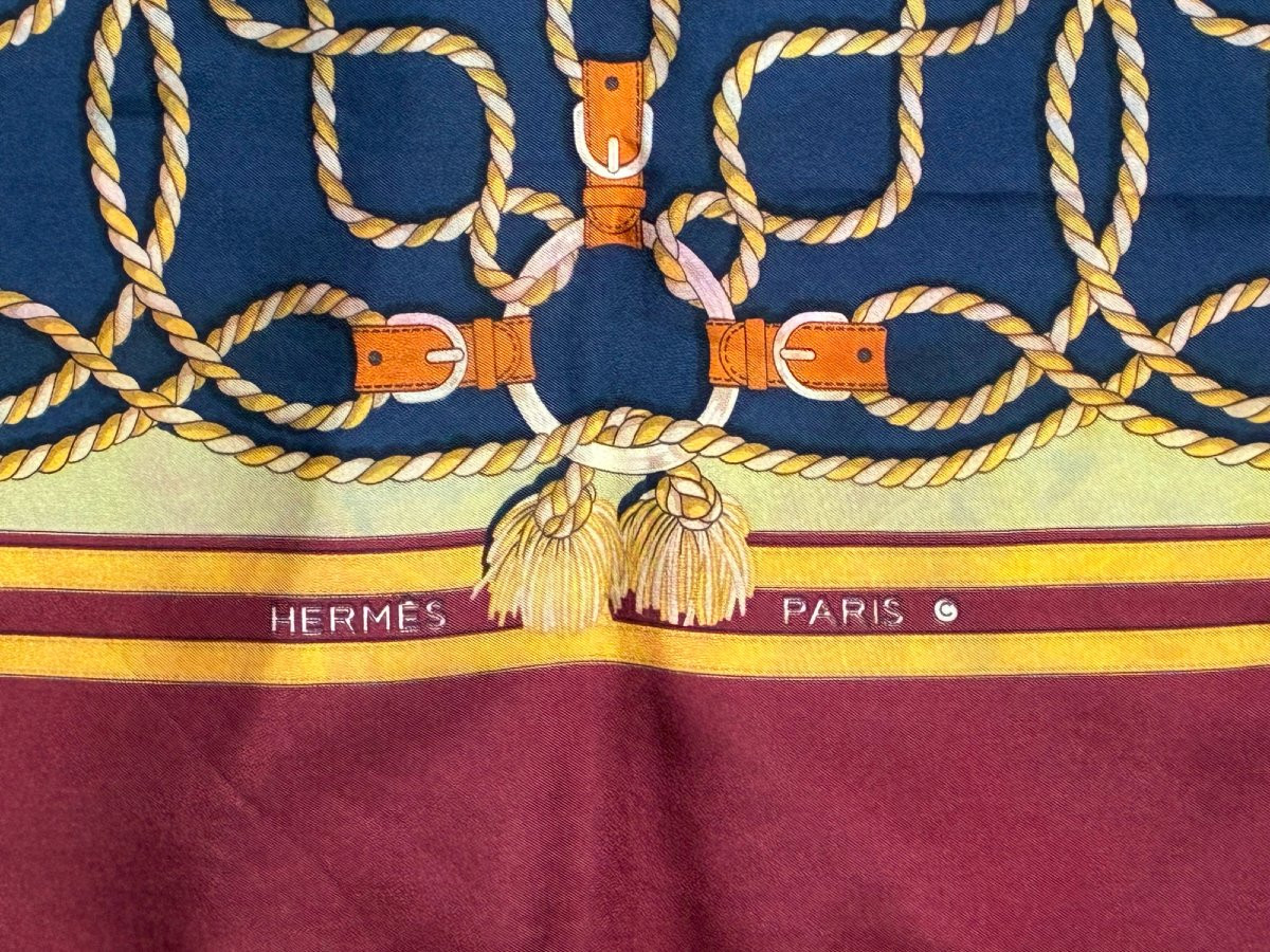 Carré Hermès en soie, motif aux cordes-photo-3