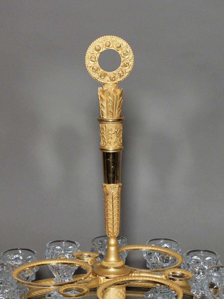 Empire Period Cabaret Or Liquor Cellar-photo-2