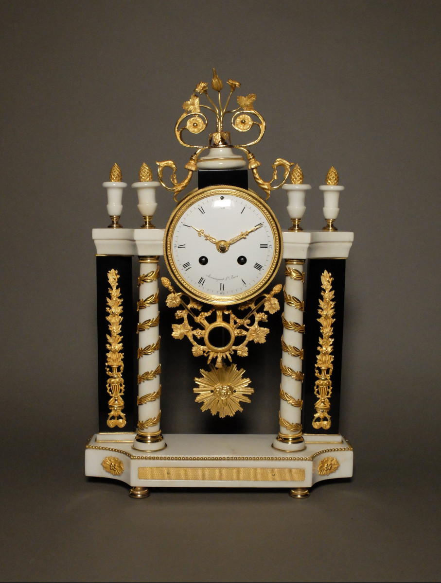 Pendule portique d'époque Louis XVI