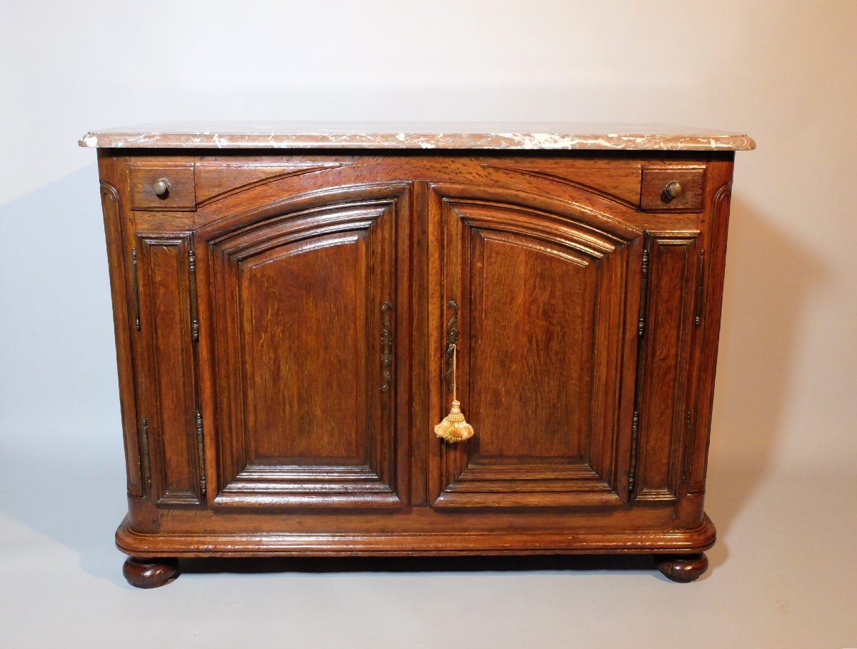 Buffet de chasse estampillé Claude Chevigny