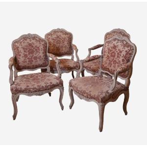Suite de 4 fauteuils à la Reine d'époque Louis XV