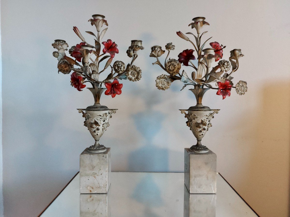Paire de candélabres fleuris en bronze époque Napoléon III