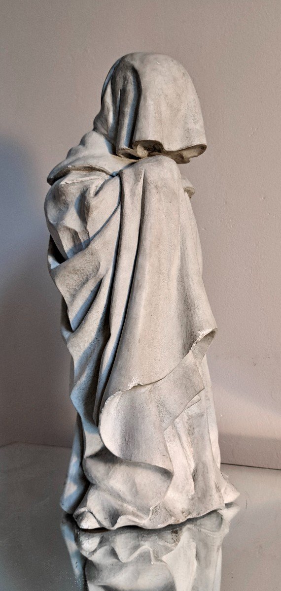 Moine en pierre dans le style du Moyen-Âge par Jean-Loup Delaroche 