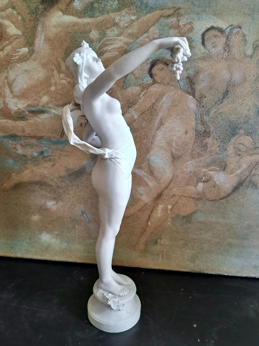 Manufacture Nationale De Sèvres Young Nude Woman Holding Grapes-photo-2